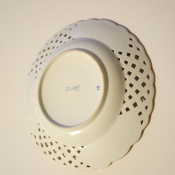 RARE 2 Meissen Antique - Plates Blue Onion "Buntes Zwiebelmuster " Porcelain - Picture 9 of 13